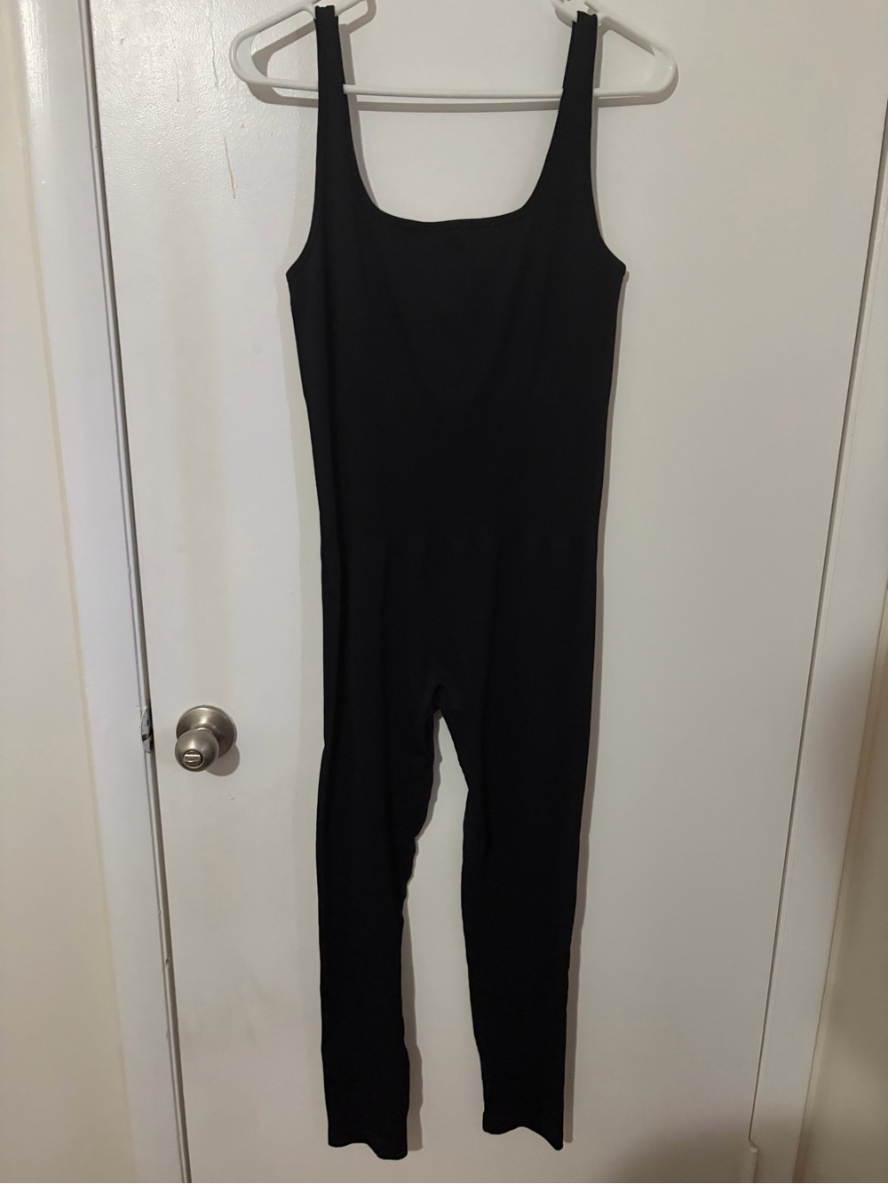 Black Women’s Sleeveless Jumpsuit
